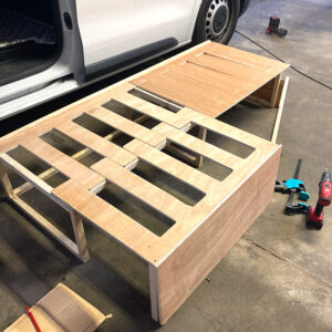Lit peigne de 120x180 sans coffres